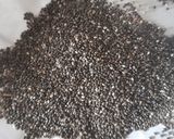A picture of step 1 of Chia Seeds Pudding.