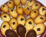 Une image de l'étape 4 de Madeleine fourrée et coque en chocolat 🥮🍫.