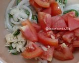 Foto langkah ke 3 dari resep Shakshouka (ceplok telur dalam saus tomat).