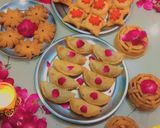 सिंपल मावा गुजिया और फूल मावा गुजिया (simple mawa gujiya aur phool mawa gujiya recipe in Hindi) रेसिपी चरण 12 फोटो