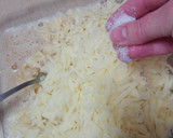 Foto del paso 3 de la receta: Rollo de patata al horno relleno de carne y champiñones