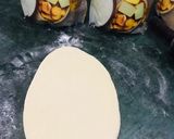 A picture of step 2 of Mince Khachapuri.