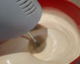 Foto langkah ke 5 dari resep Bolu Jadul Milk Tea.
