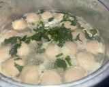 Foto langkah ke 7 dari resep Sop Sayur Isi Pentol dan Telur Puyuh.