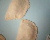 A picture of step 8 of Cheesy chicken pie.