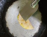 A picture of step 3 of Papaya Papad Toast.