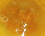 A picture of step 2 of Apricot juice.