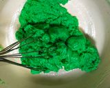 Foto langkah ke 1 dari resep Chiffon Cake Pandan 8 telur.