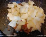 Foto del paso 4 de la receta: Suquet de cigalas con caldo de langostinos