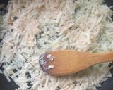 صورة لخطوة 5 من وصفة بطاطس بالبيض 🥔✨️(طريقه اقتصاديه و سهله♥️)
