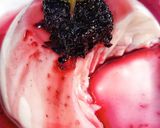 Hình bước làm 4 của món Pudding sữa kèm mứt dâu tằm