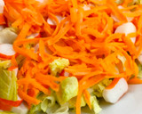 Foto del paso 3 de la receta: Ensalada-illa del marisco a mi estilo