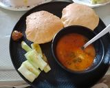 पूरी आलू (poori aloo recipe in Hindi) रेसिपी चरण 5 फोटो