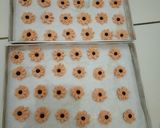 Foto langkah ke 4 dari resep Kue semprit susu cuma 3 bahan.