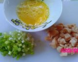 Foto langkah ke 2 dari resep Nasi Goreng Spesial Simple Homemade.