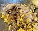 Foto langkah ke 4 dari resep Bihun Goreng ala Solaria.