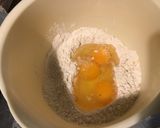 Une image de l'étape 3 de Gâteau à la châtaigne, pruneaux, raisins secs et fruits secs.