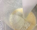Foto del paso 2 de la receta Bizcocho de chocolate blanco