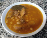 Foto del paso 6 de la receta: Garbanzos estofados con chorizo y costillas