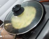 A picture of step 5 of Split yellow moong dal cheela/dhirde.