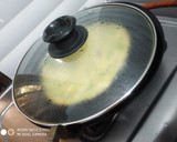 A picture of step 5 of Split yellow moong dal cheela/dhirde.