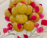बेसन के लड्डू (besan ke ladoo recipe in Hindi) रेसिपी चरण 4 फोटो