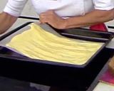 Foto del paso 2 de la receta: Brazo gitano relleno de nata y melocotón,      56
