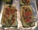 Foto del paso 2 de la receta: Calabacines rellenos de verduras y tiras de pollo
