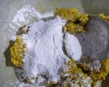 A picture of step 3 of Mava dry fruit apple.