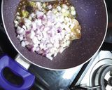 A picture of step 2 of Paneer Bhurji.