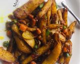 A picture of step 6 of STIR FRY POTATOES by maryumms_cuisine🌸.