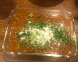 Foto del paso 2 de la receta: Salsa de chile rallado o seco con tomate