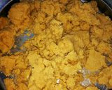 A picture of step 1 of Coconut Mawa Barfi.