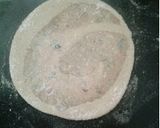 A picture of step 15 of स्पाउट्स ओट्स लच्छा पराठा.