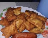A picture of step 6 of Orange Flavoured mandazis.