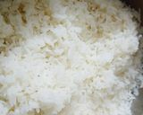 A picture of step 1 of Garlic coriander rice.