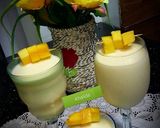 A picture of step 4 of Banana and mango shake.