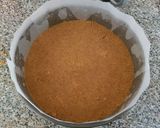 Foto del passaggio 2 della ricetta Cheesecake ai frutti di bosco senza cottura