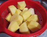 Foto del paso 1 de la receta: Papas al ajillo