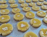 Foto langkah ke 6 dari resep Chui Kao So Cookies.