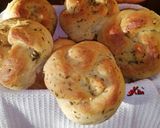 A picture of step 7 of Garlic and herbs knotted rolls.