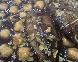 Foto del paso 5 de la receta: Cocina de subsistencia: Garbanzos con Chipirones en su tinta