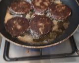 A picture of step 7 of Shikumpuri kababs.