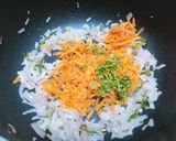 A picture of step 4 of Chicken cheese spring rolls.
