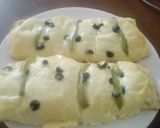 A picture of step 12 of Salsa chicken cheese bread.