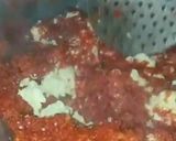 A picture of step 6 of Gajar ka halwa with mawa.