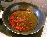 A picture of step 1 of Hue-Style Banh Bot Loc (Vietnamese Tapioca Dumplings).
