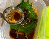 A picture of step 2 of Perilla leaves pickled with soy sauce.
