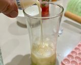 Foto langkah ke 2 dari resep Green Grape Soda.