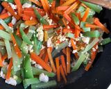 Foto langkah ke 9 dari resep Oseng Labu wortel.